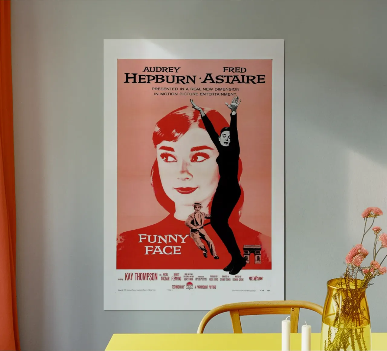 ‘Funny Face’ Retro Movie Poster poster da Gallery Print and Art Limited