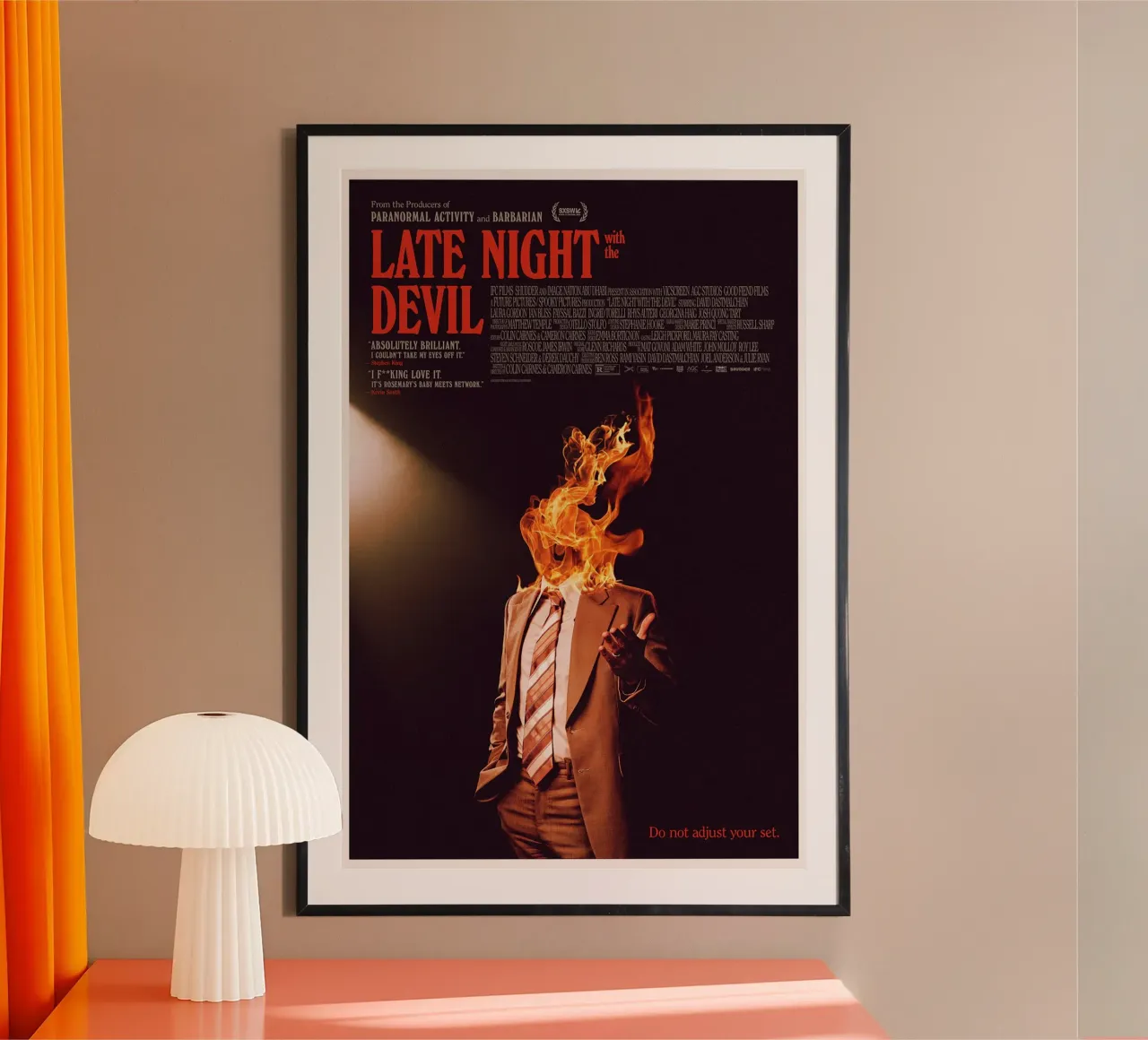 Late Night with the Devil poster da Attaboy Dsgn