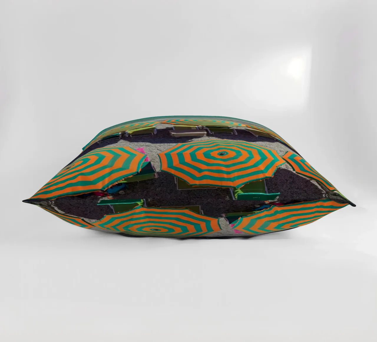 Retro Italian Beach Print, Umbrella Beach Poster cuscino da TheTravelClub