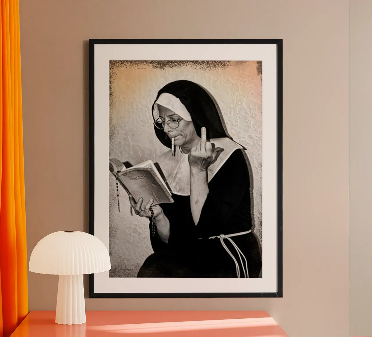 Suora con attitudine Umorismo divertente poster con telaio in alluminio da rangginangs