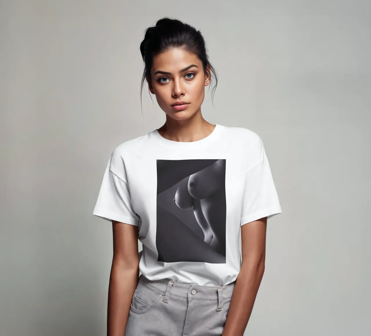 Georgie, a Torso Shot t-shirt by Dave Hare Photography