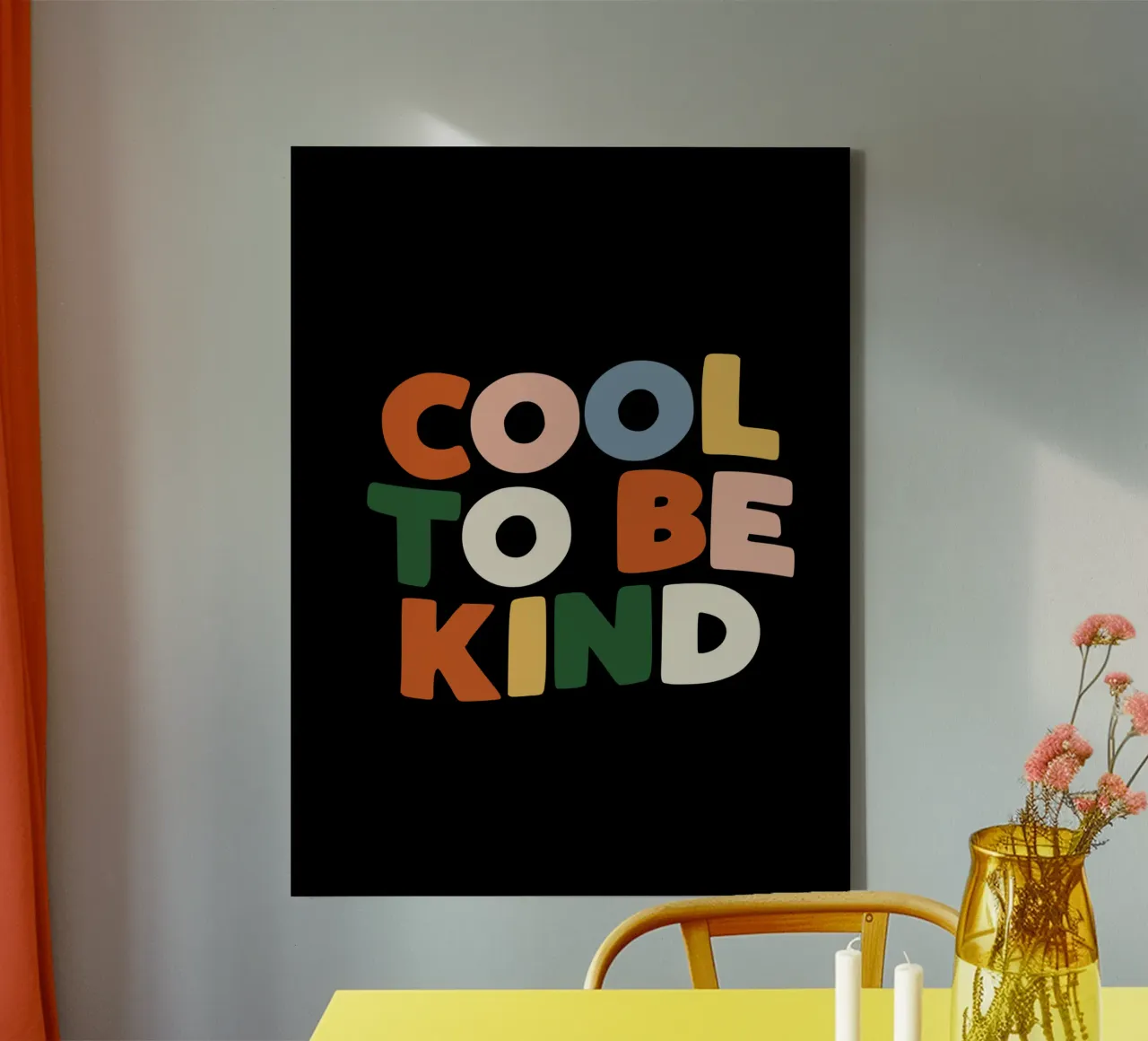 Cool To Be Kind Colourful Bold Kindness Typografie Design tela con Cornice a cassetta da THE MOTIVATED TYPE