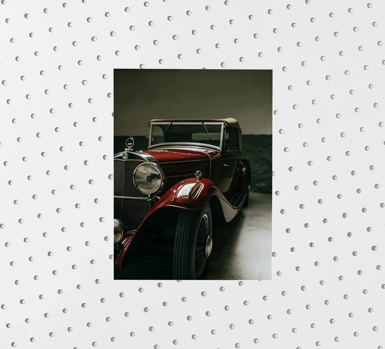 Unieke rode klassieke auto sticker van CAR EDITION