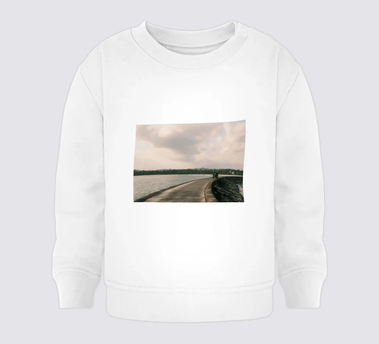 Tuk-Tuk by the Sea felpa neonato da FujiPrints