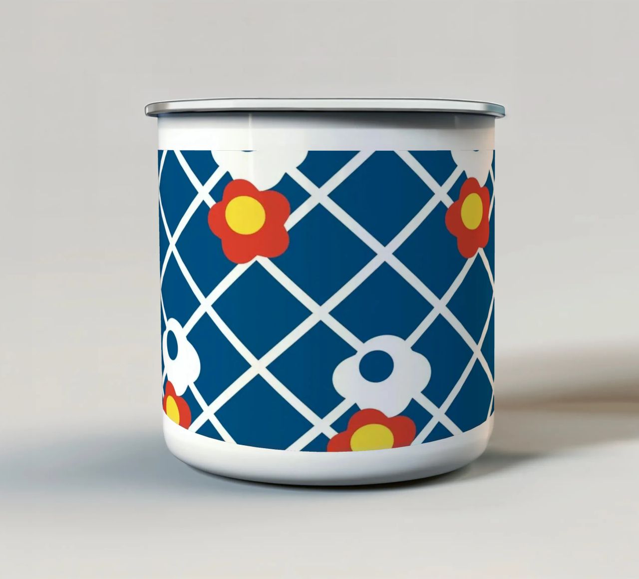 Modello moda anni '60 tazza in smalto da LaylaOzPatterns