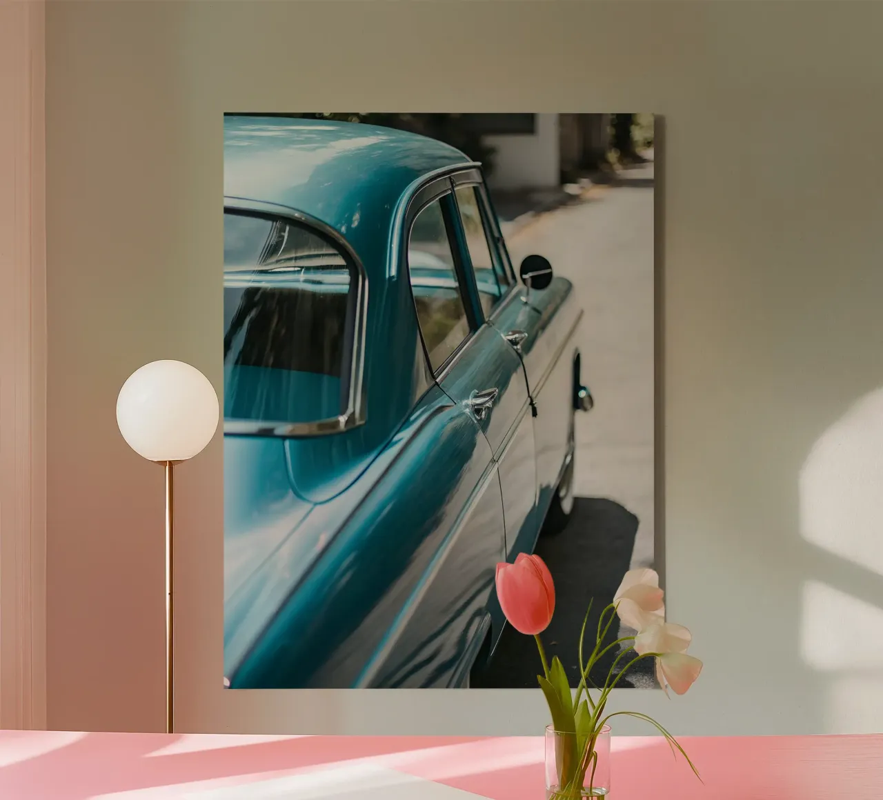 Blauer Oldtimer Leinwand mit Schattenfugenrahmen von CAR EDITION