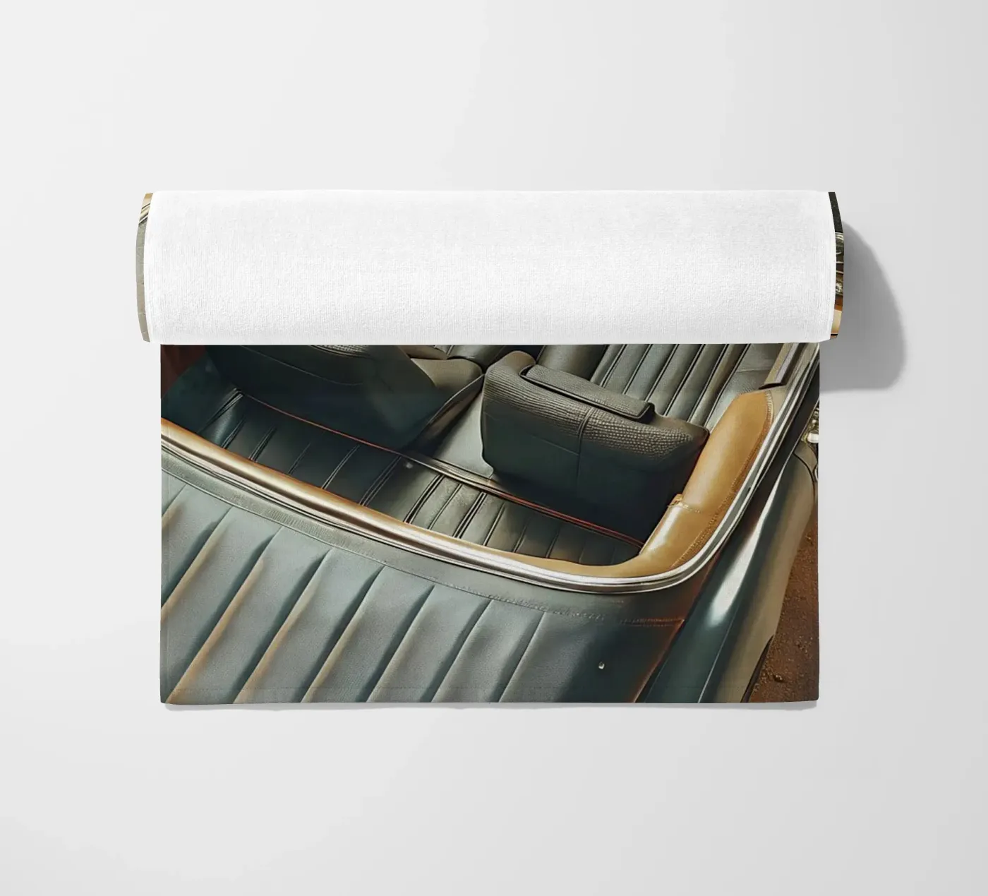 Antique Classic Cars telo mare da CAR EDITION