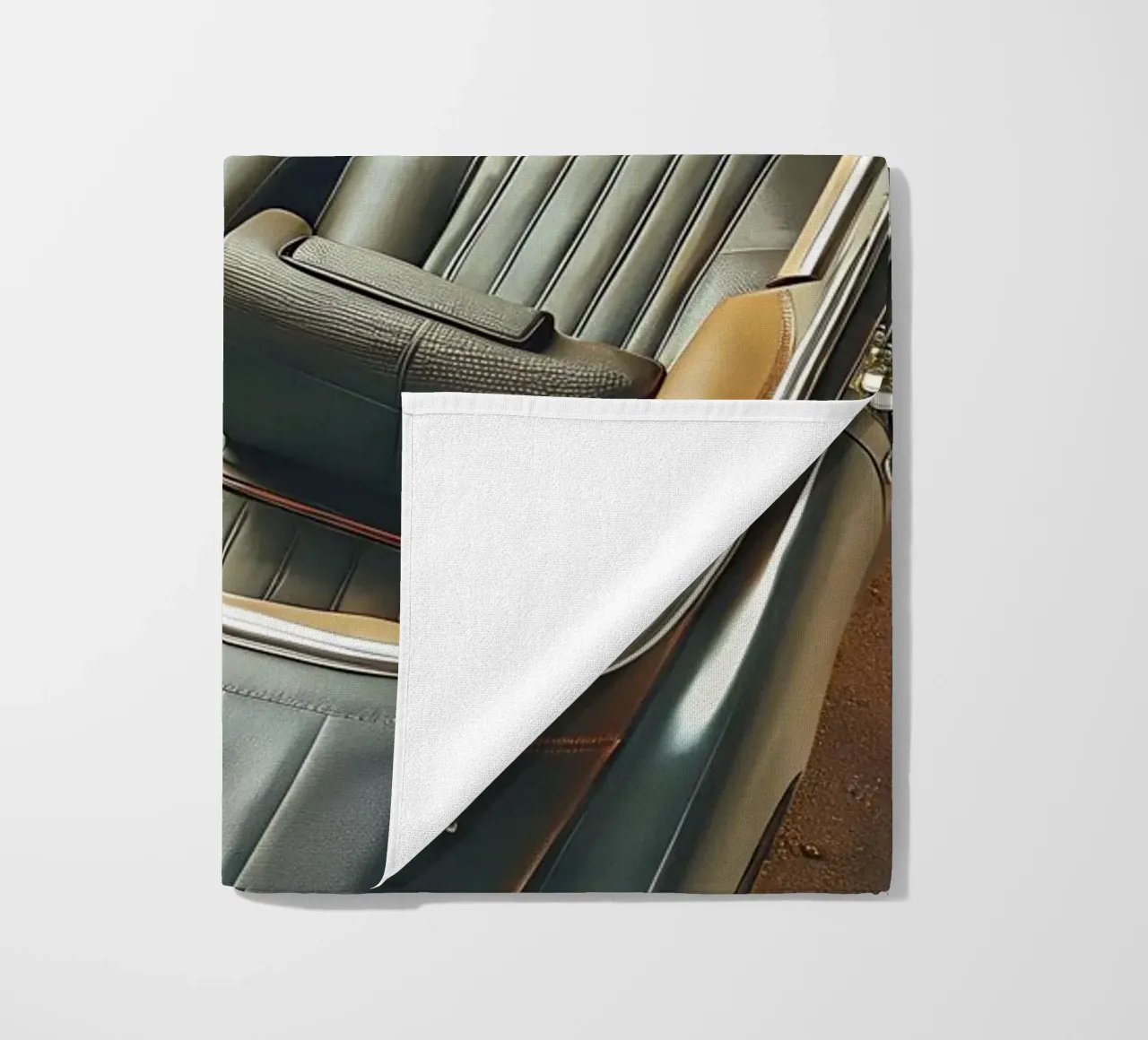 Auto d'epoca telo mare da CAR EDITION