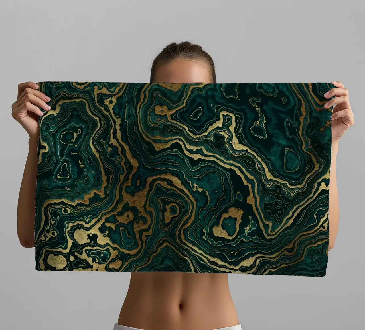 Texture marmo verde acqua e oro II asciugamano da bagno da amini54