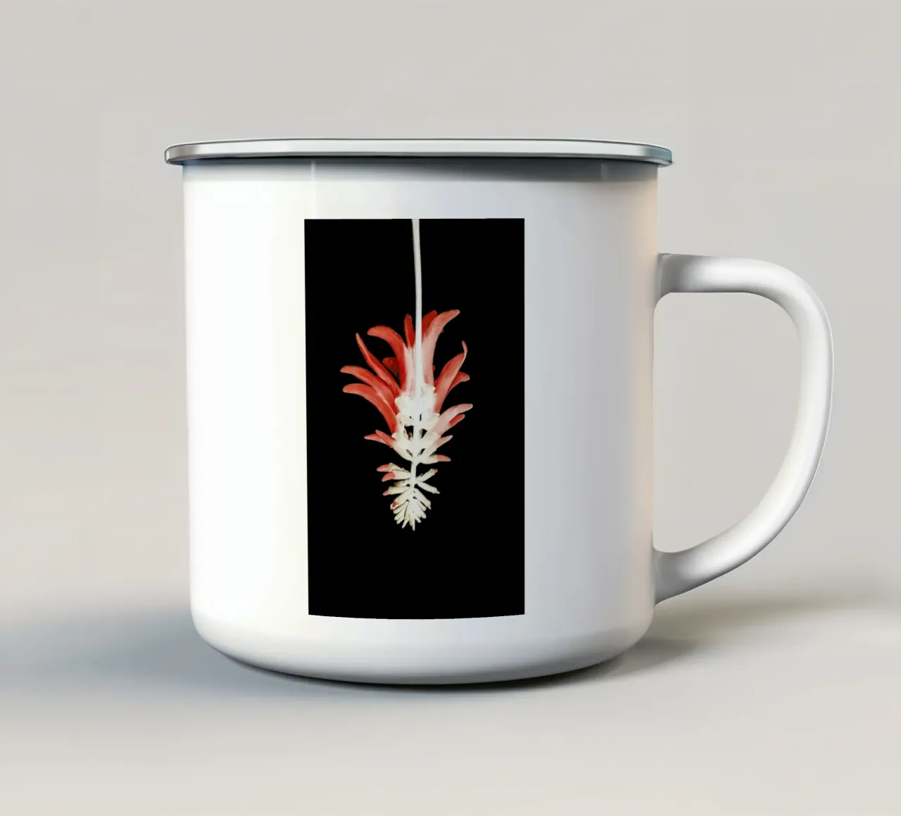 Coral Tree Flower tazza in smalto da Shot By Clint