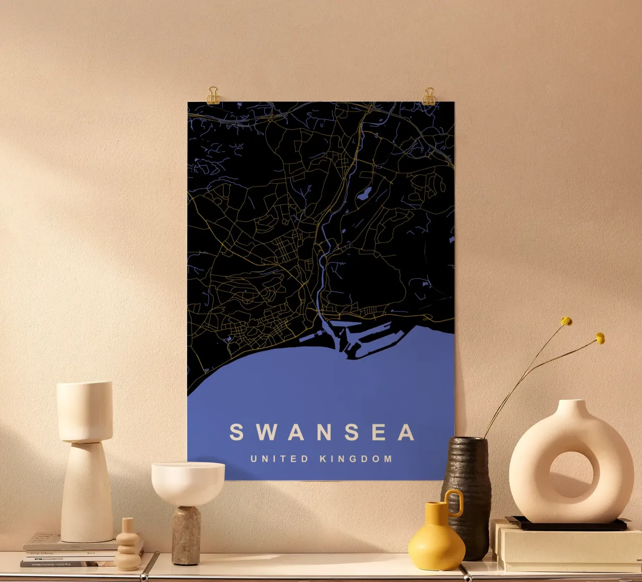 Mappa della città di Swansea Regno Unito nero e oro poster da Cartographers Library