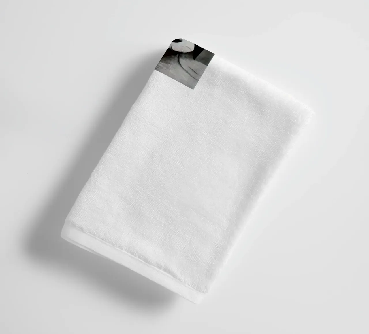 Black White Oasis towel by HUMMERSONIC
