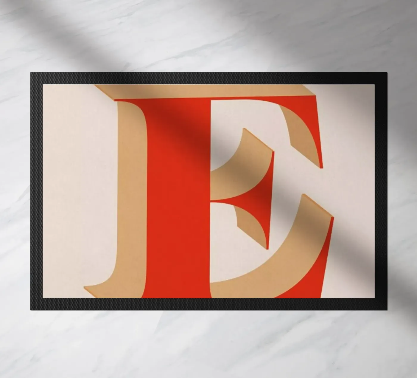 Red E deurmat van daylight design studio