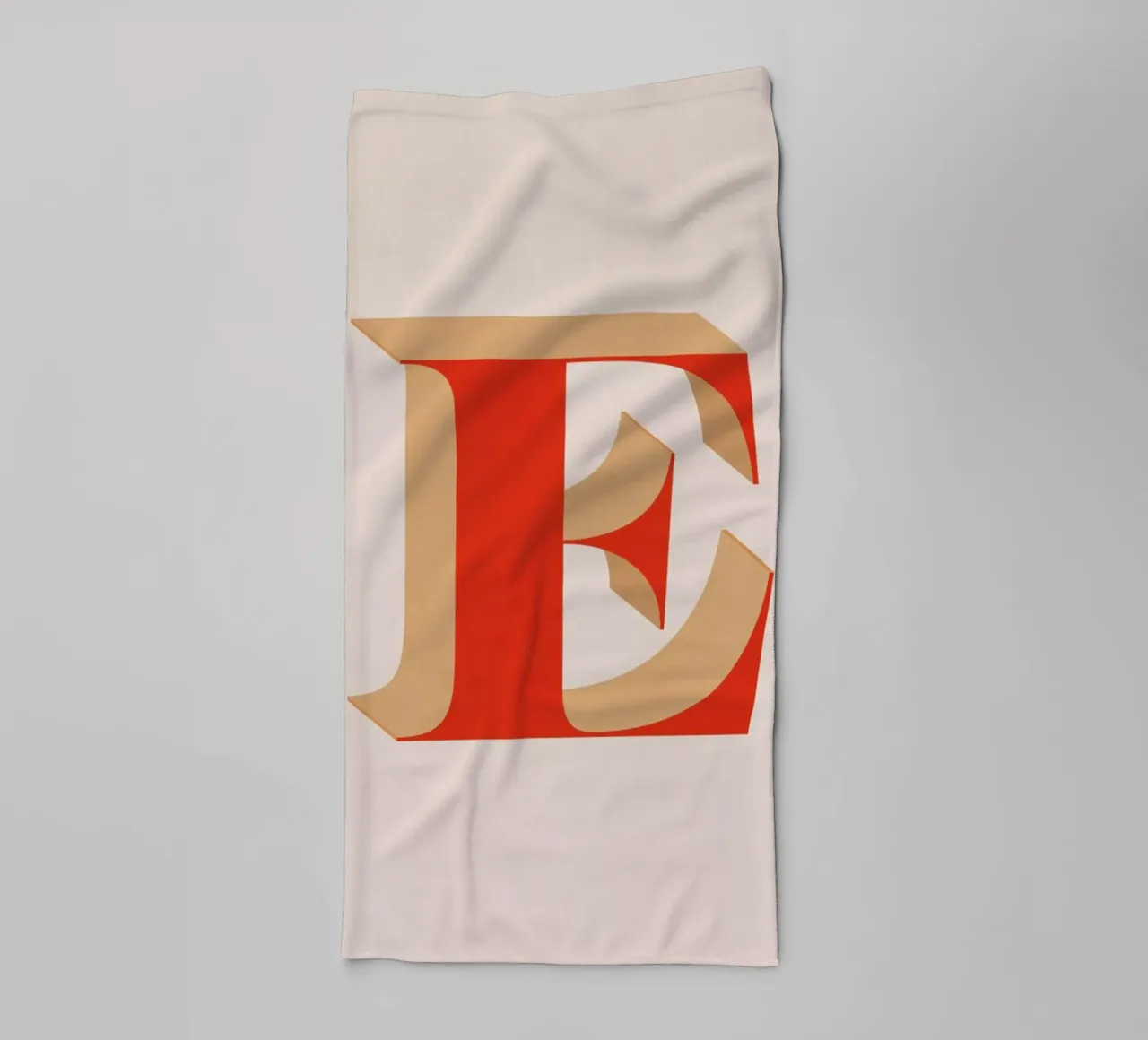 Red E badhanddoek van daylight design studio