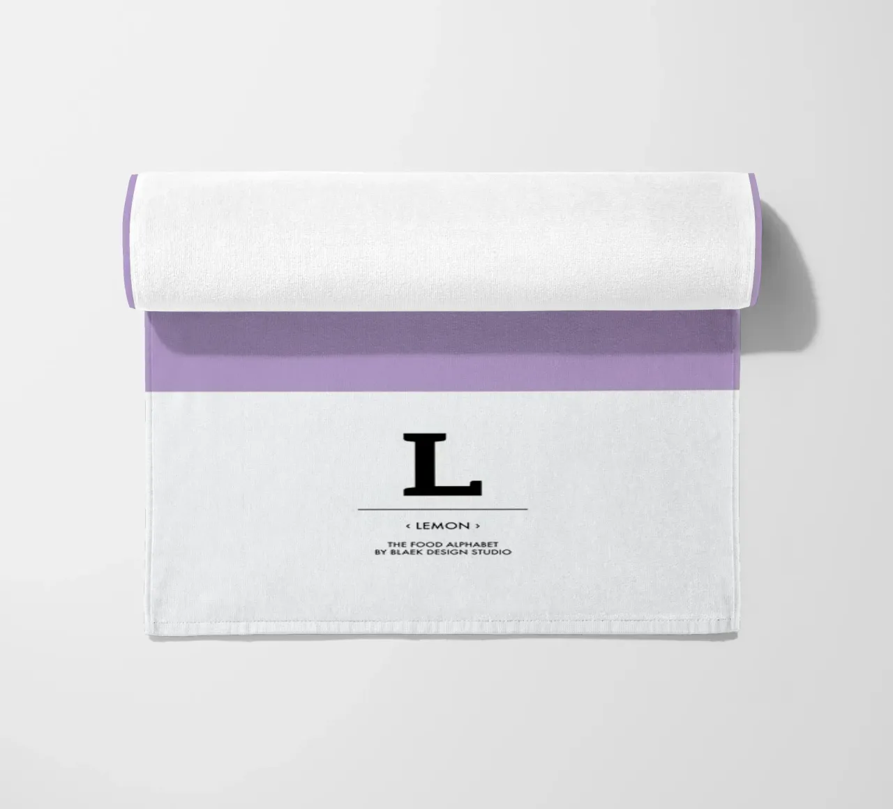 „The Food Alphabet“ - L like Lemon telo mare da BLAEK Design Studio