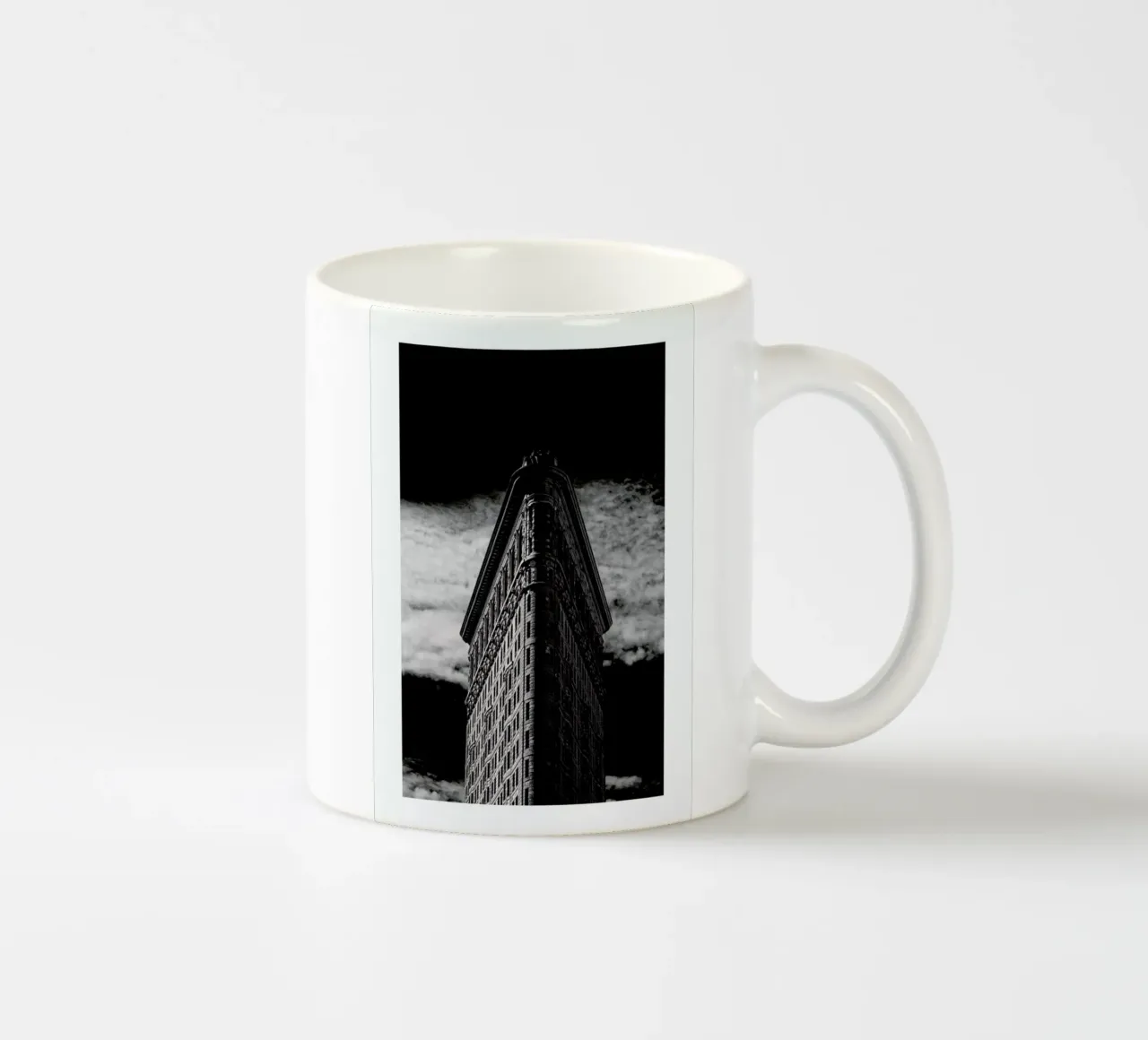 Flatiron Building, New York tazza in ceramica da METROPOLIS