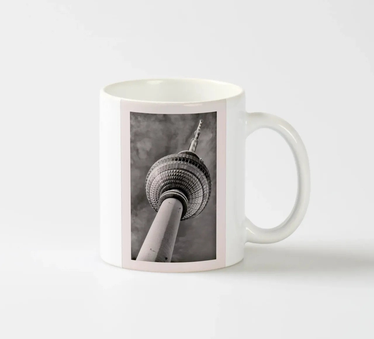 Berliner Fernsehturm tazza in ceramica da METROPOLIS