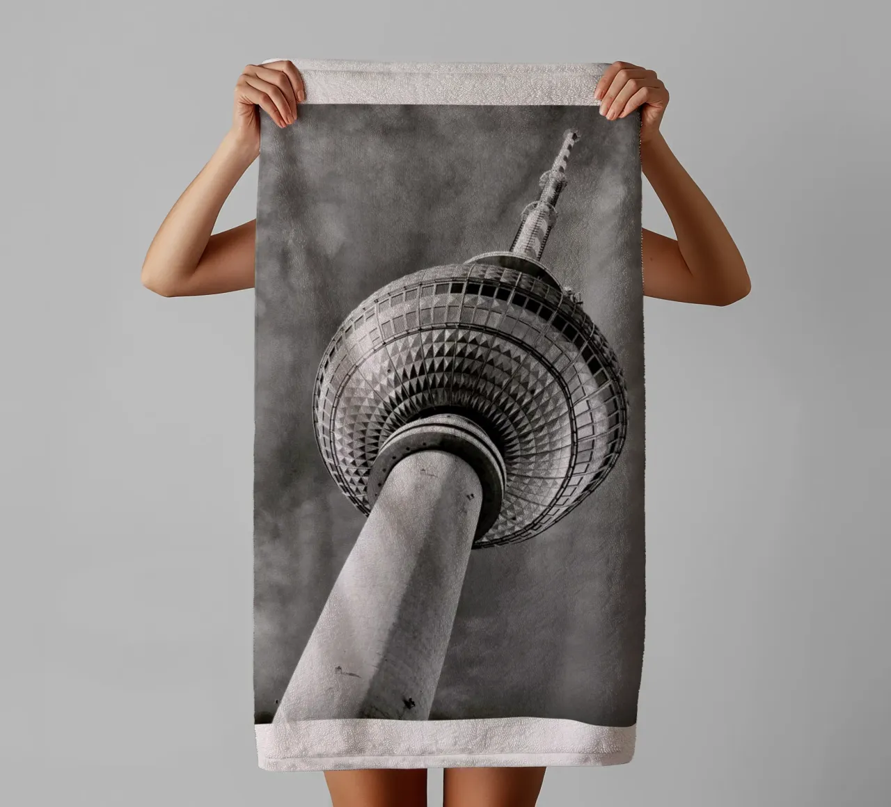 Berliner Fernsehturm asciugamano da bagno da METROPOLIS