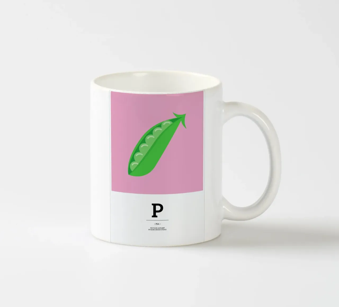 „The Food Alphabet“ - P like Pea tazza in ceramica da BLAEK Design Studio