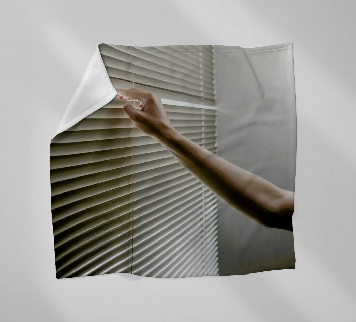 Window Blinds fleecedeken van Chris Abatzis
