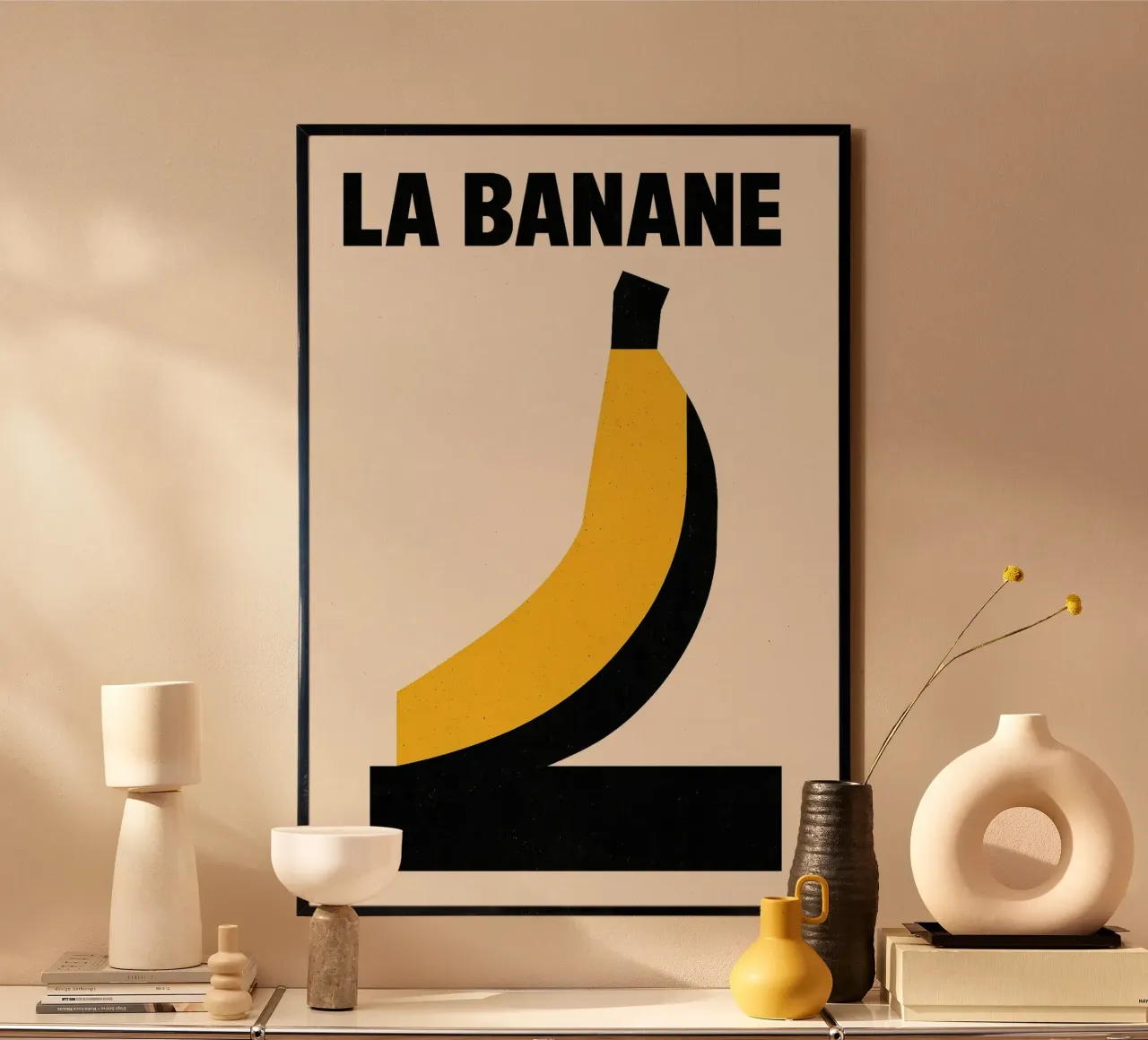 La Banane - The pop icon poster with wooden frame by Pop and Fruits - Affiches & posters
