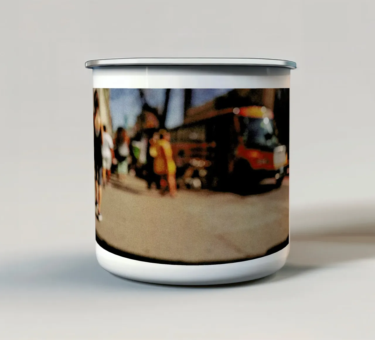Street tazza in smalto da Philipp Reinhard