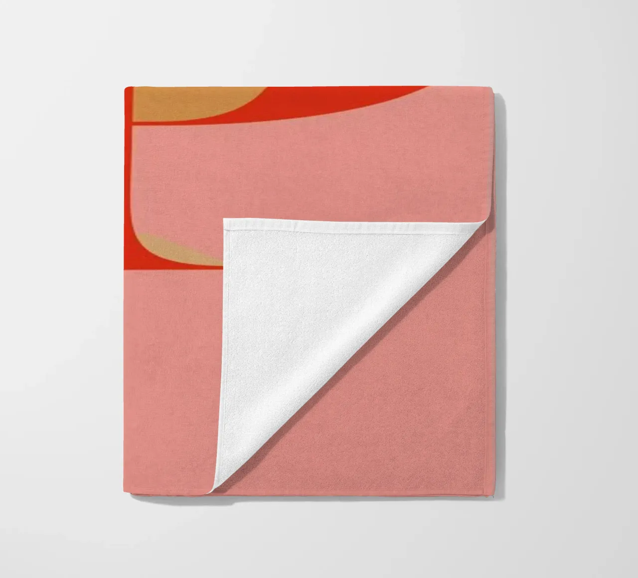 Red P toalla de playa de daylight design studio