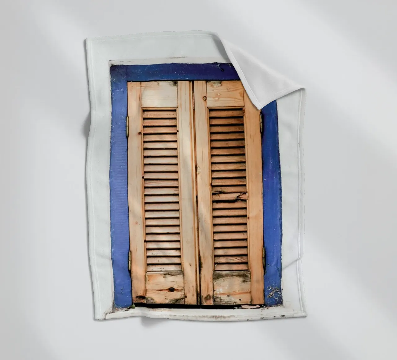 Minimalist Window Architecture coperta in pile da Babett Schultze