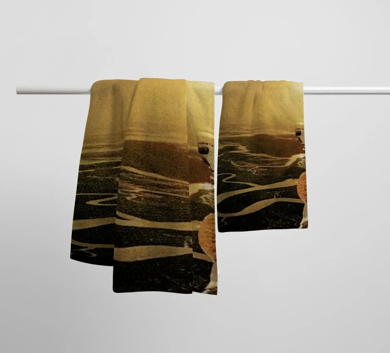 Unicorns Are Real asciugamano da bagno da Jesse Treece