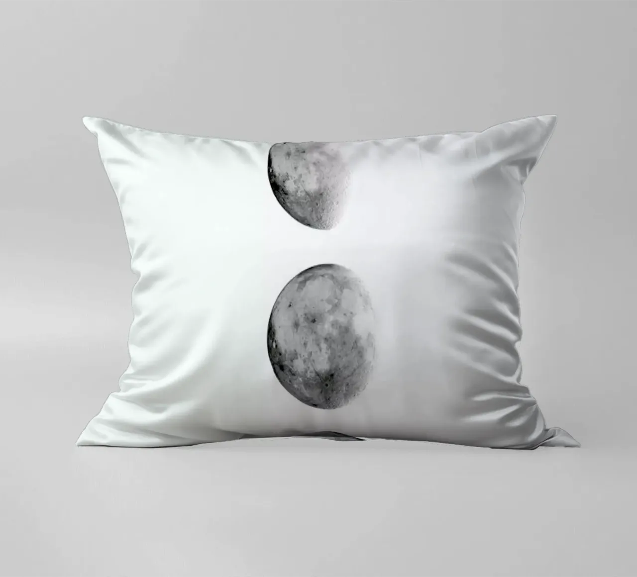 Phases of the Moon cuscino da daylight design studio