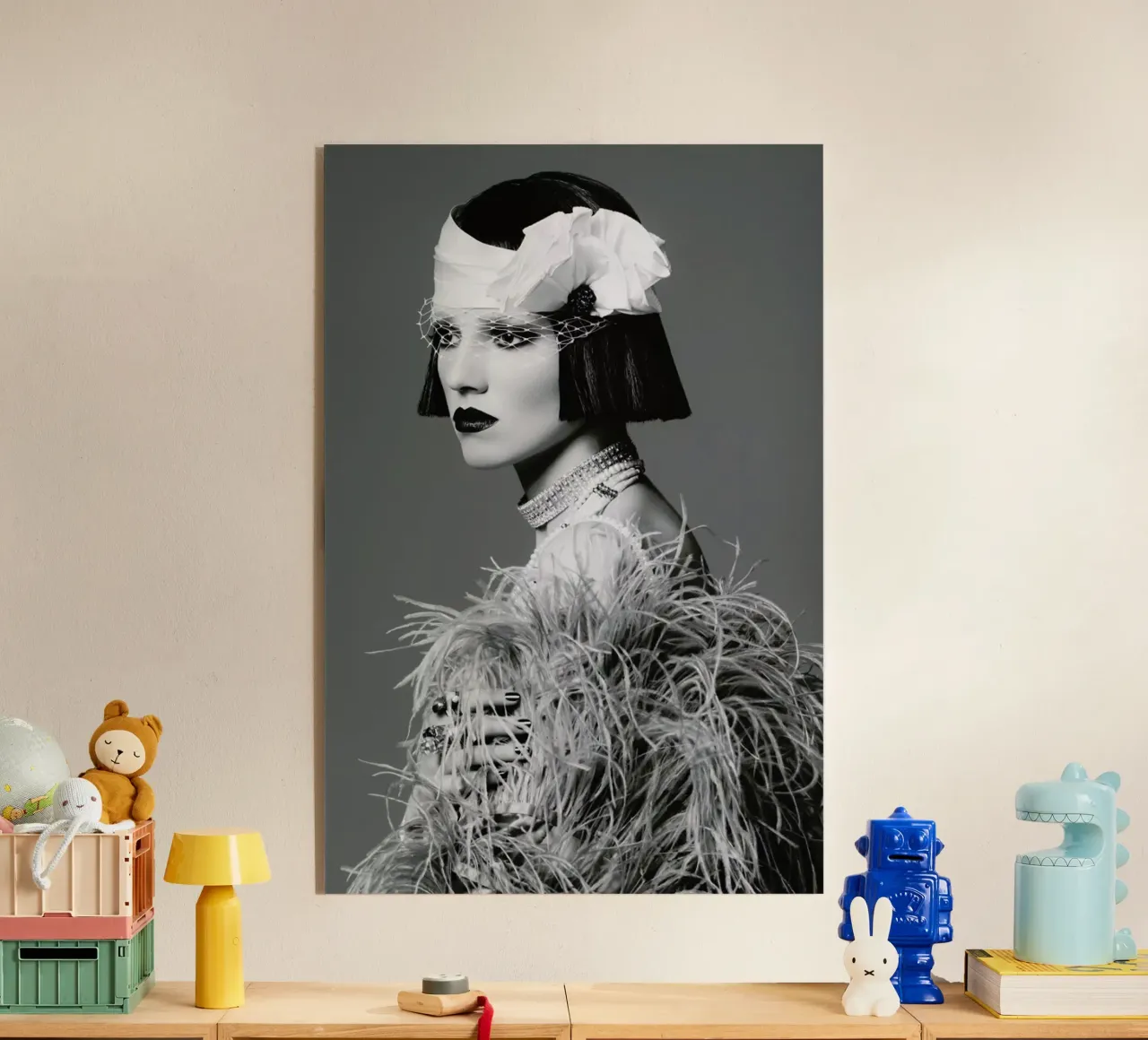 Feathers I plexiglass da Runway Collective