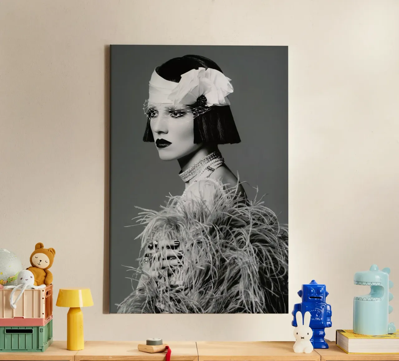 Feathers I tela con Cornice a cassetta da Runway Collective