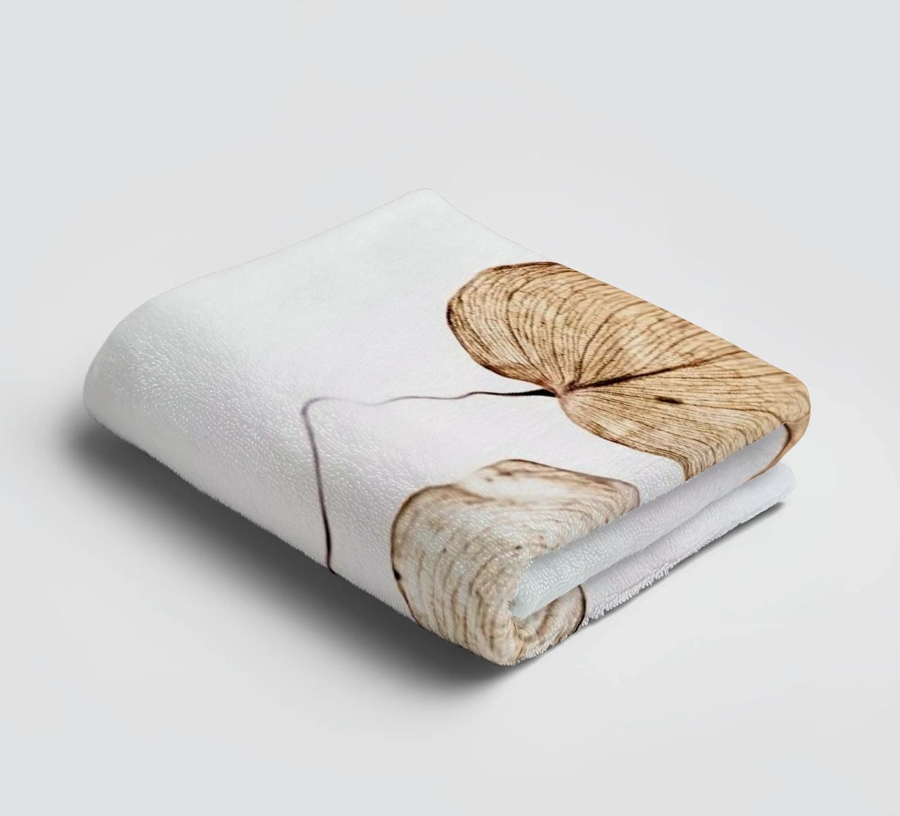 Delicate Leaves towel by Flora & Fauna