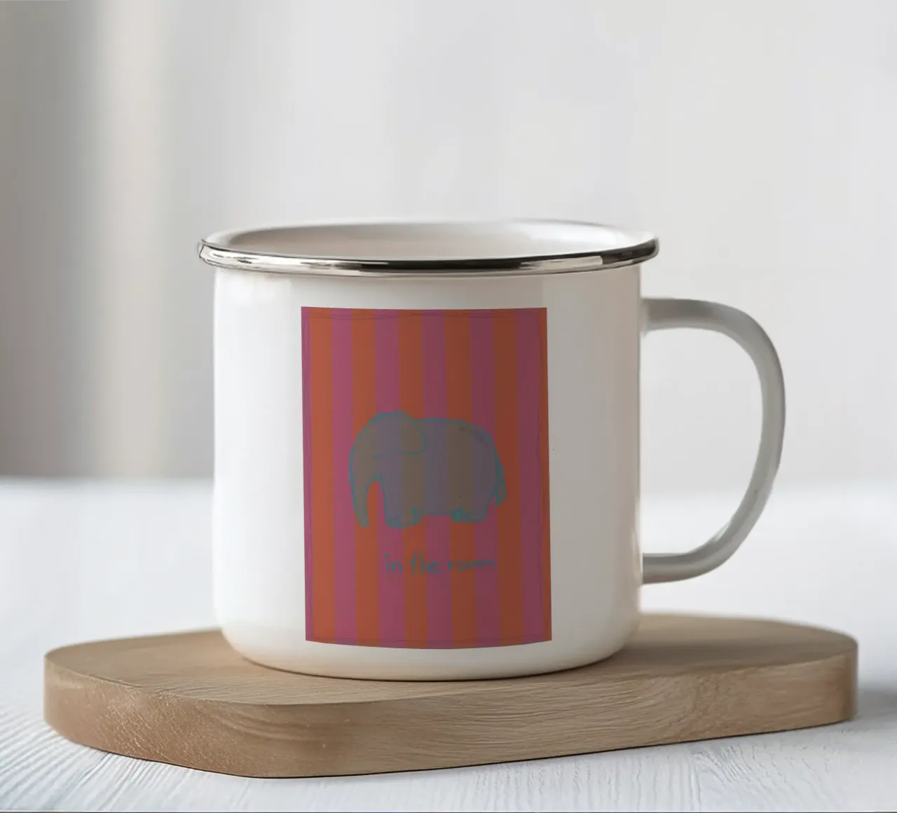 Elephant in the room tazza in smalto da Beeeplan