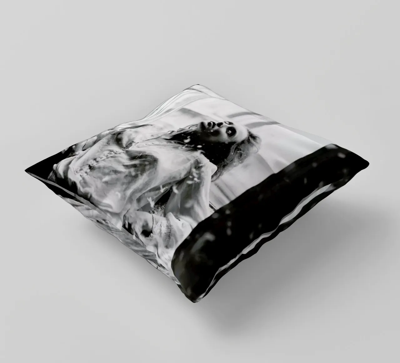 Reclining cuscino da Runway Collective