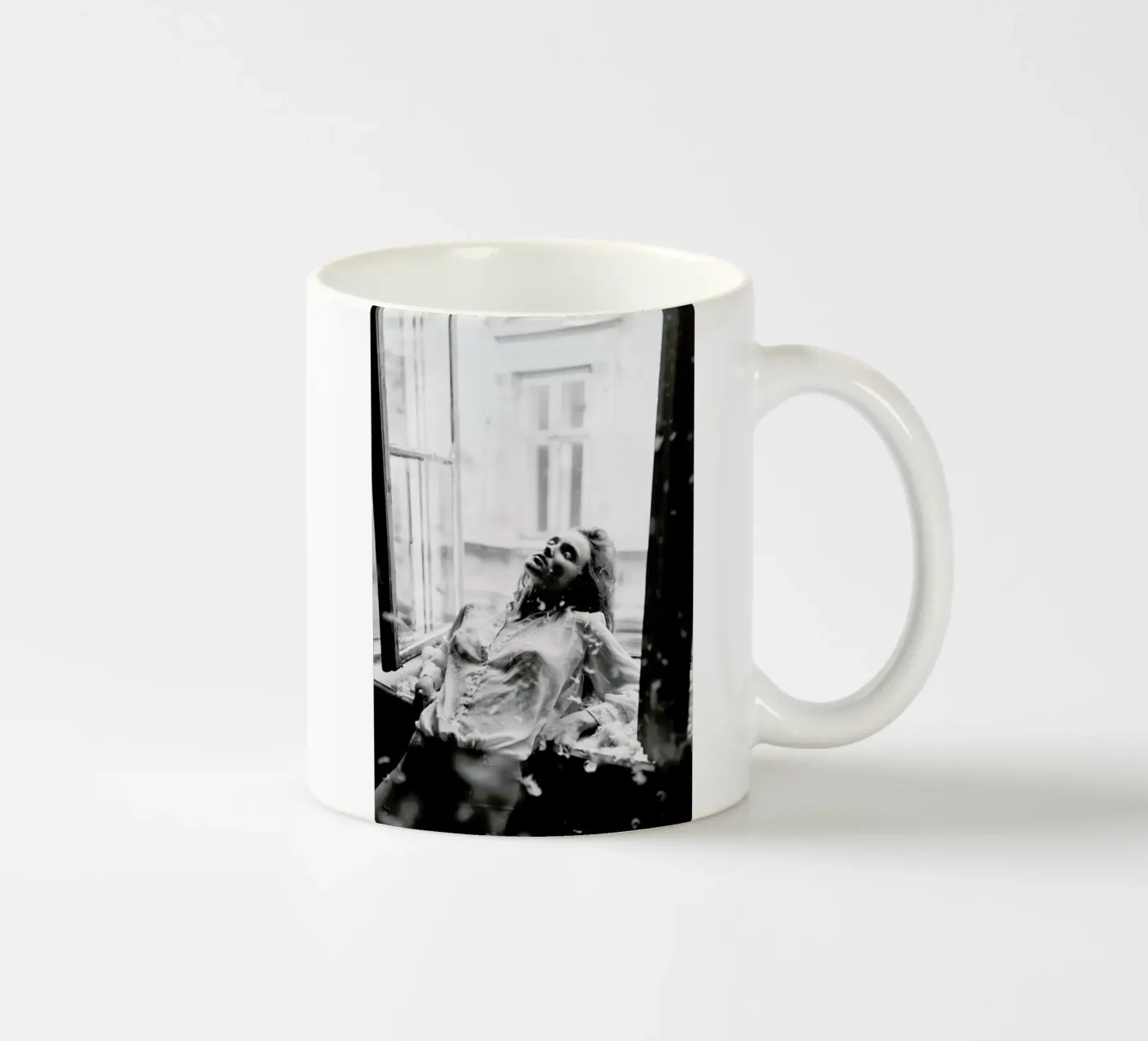 Reclining ceramic mug by Runway Collective