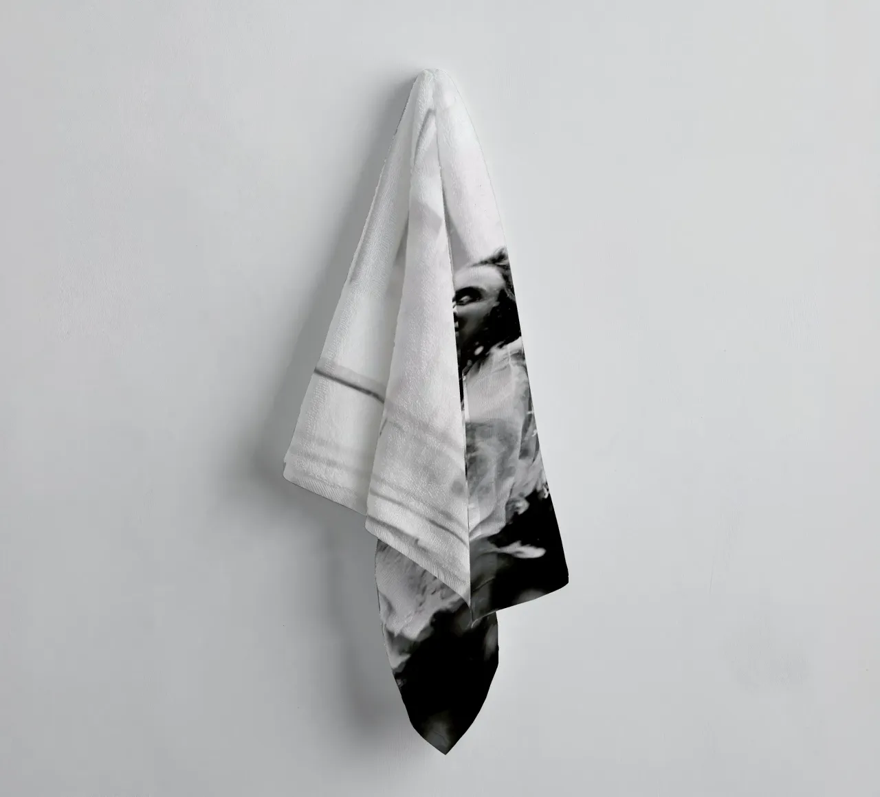 Reclining asciugamano da bagno da Runway Collective