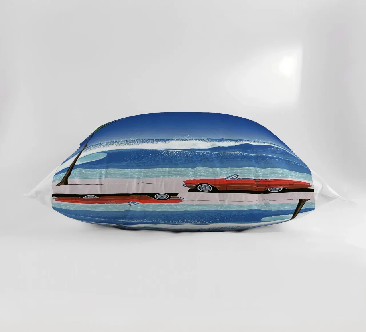 Auto rossa e mare di Vit Nagai cuscino da Perdana shop