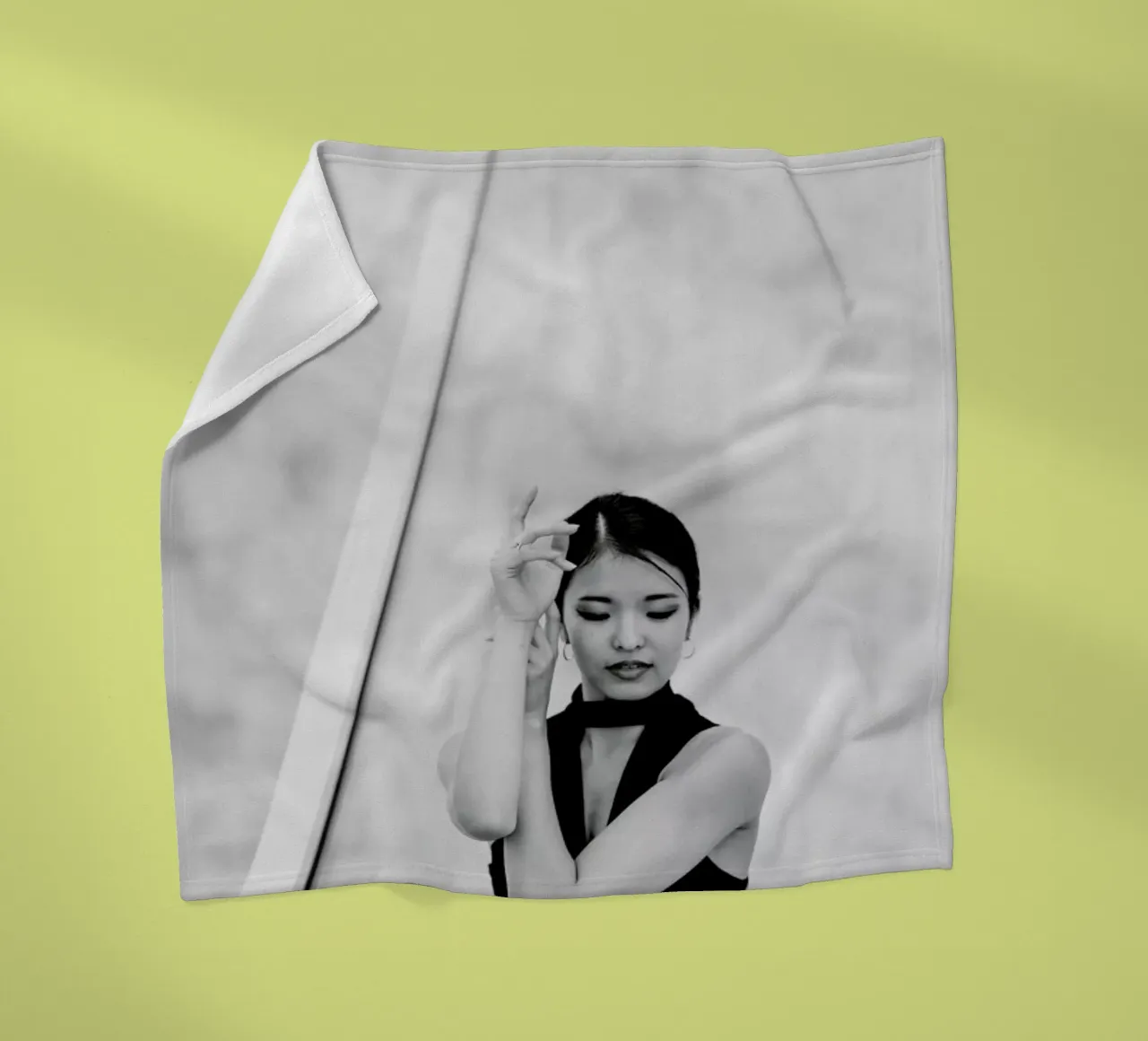 Ballet Fleecedecke von Runway Collective