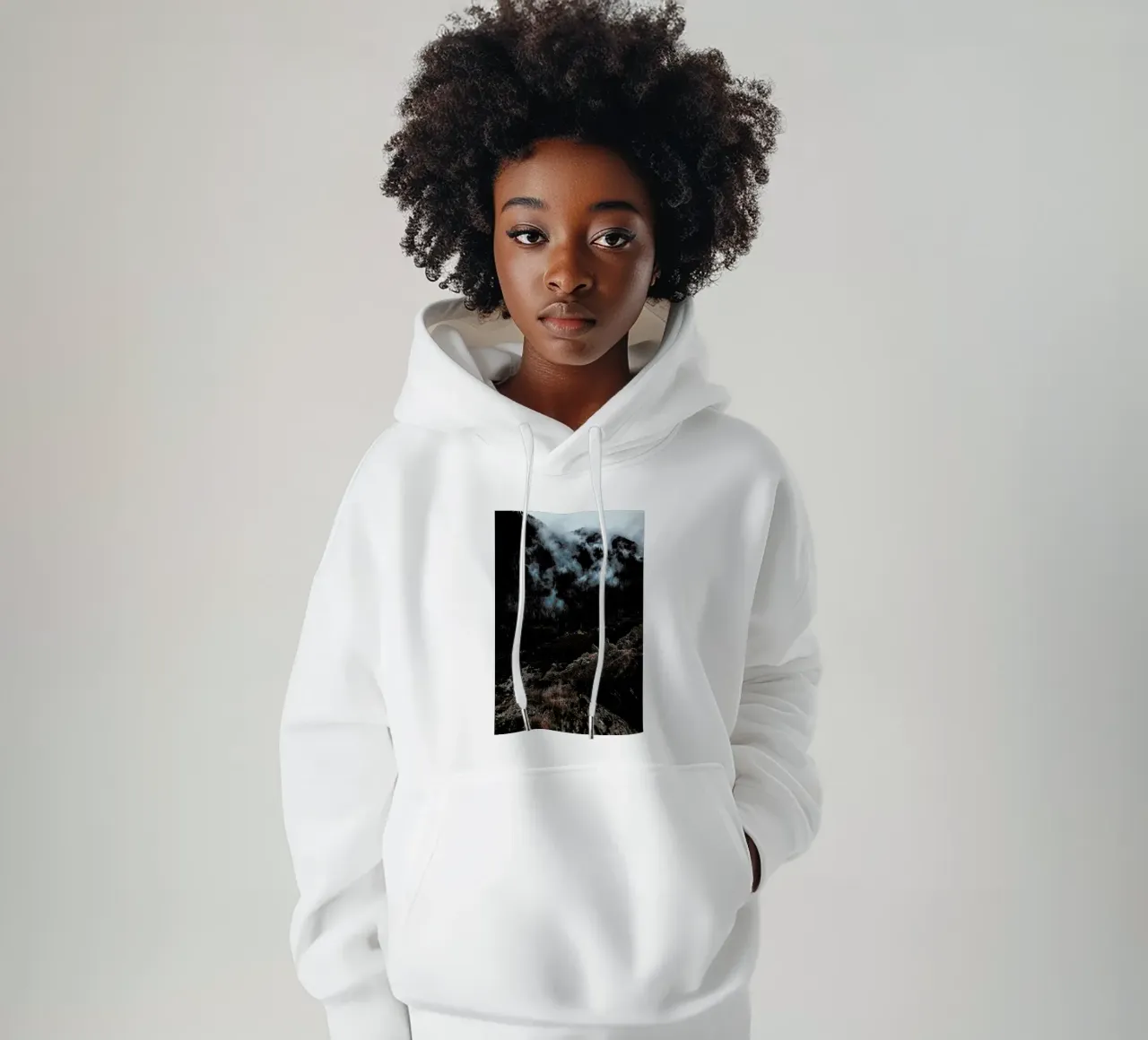 Trees and Clouds felpa con cappuccio da Sebastian Hilgetag