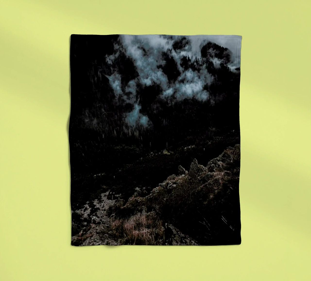 Trees and Clouds coperta in pile da Sebastian Hilgetag