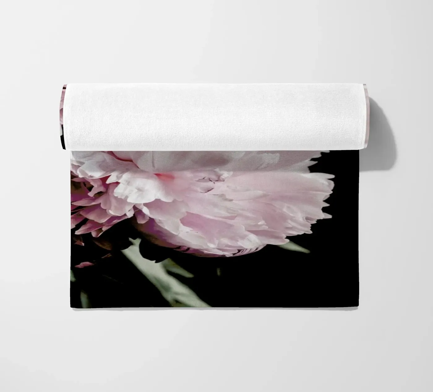 Two Peonies strandhanddoek van Flora & Fauna