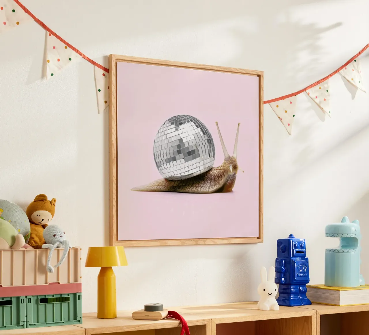 Disco Snail plexiglass da Paul Fuentes Design