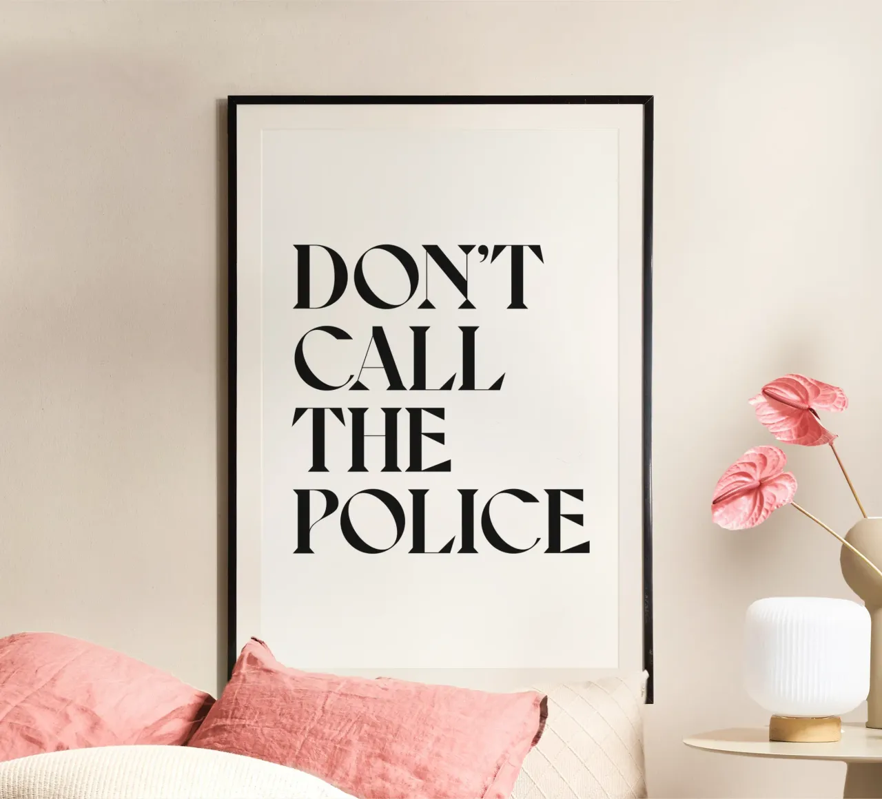 NON CHIAMARE LA POLIZIA poster con telaio in plastica da n.4