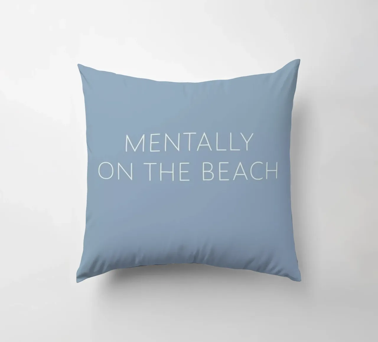Mentally On The Beach cuscino da Ayleen
