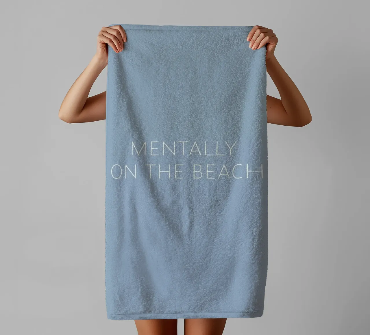 Mentally On The Beach asciugamano da bagno da Ayleen