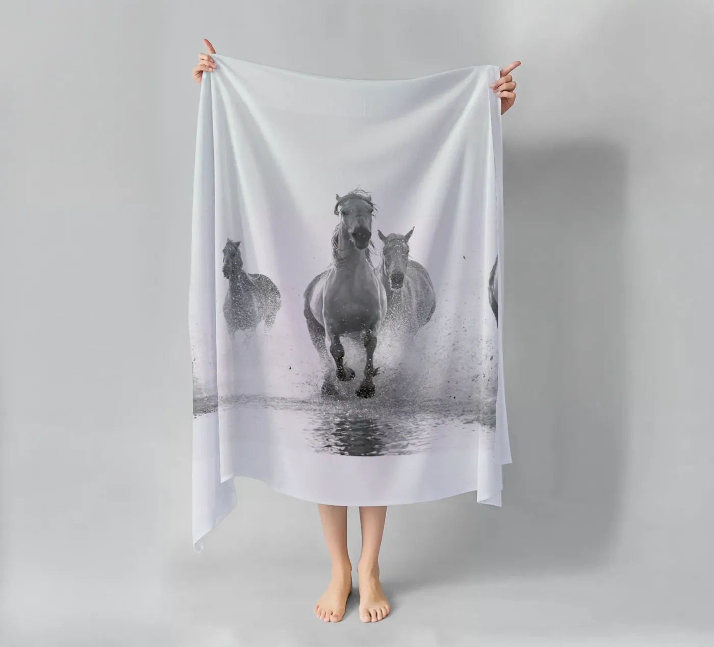 Galloping Through the Surf telo mare da Natural Kingdom