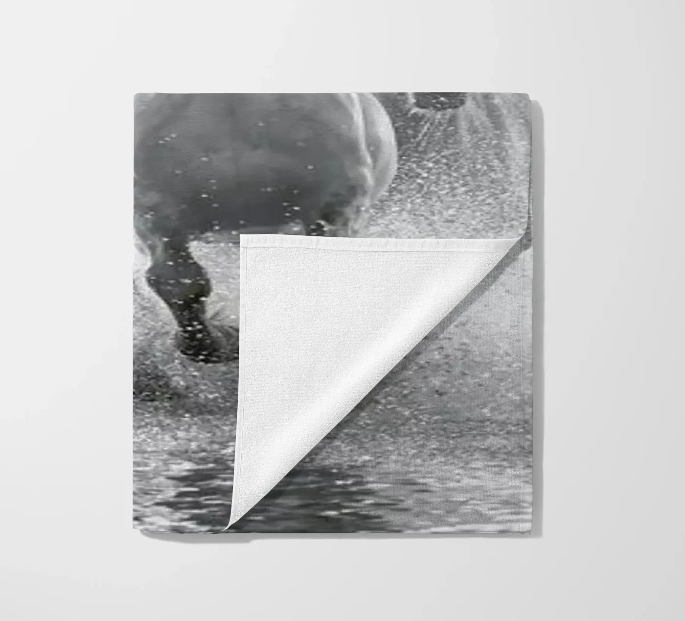 Galloping Through the Surf telo mare da Natural Kingdom