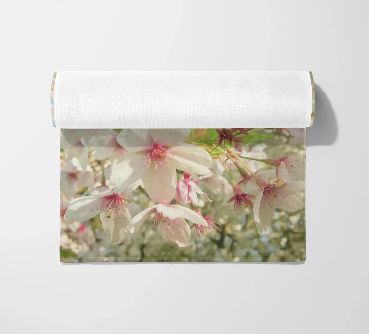 Fiore di primavera telo mare da Cassia Beck Photography