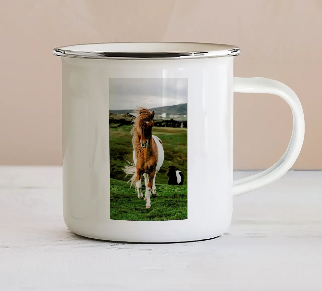Shetland Ponies tazza in smalto da Natural Kingdom